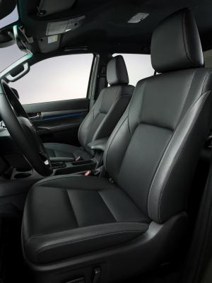 Toyota Hilux Invincible Double Cab 2020 года  (WW)
